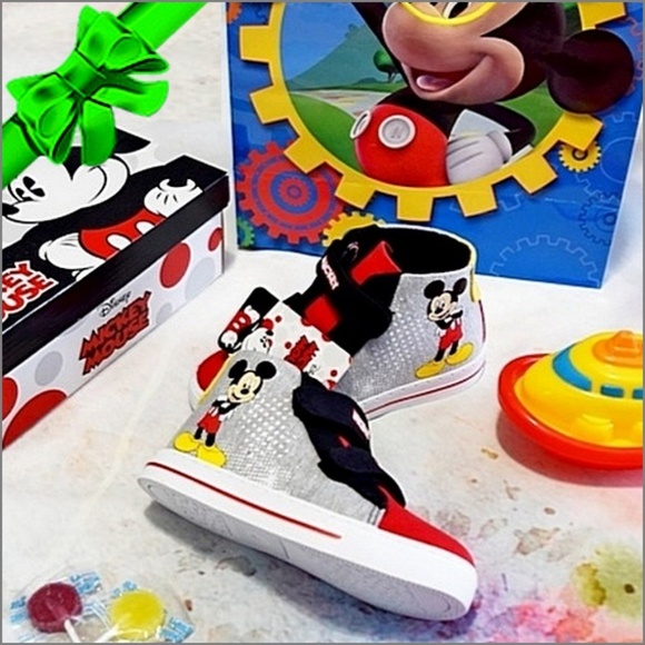 Disney Other - ❣️DISNEY Mickey Sneakers #69e04k06a018s1me22